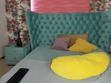 Chaturbate Live Sex Cam of haley_best_