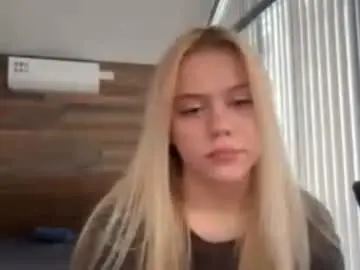 Chaturbate Sex Cam of kristifelicien