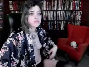 Chaturbate Sex Cam of noellegothicshadow