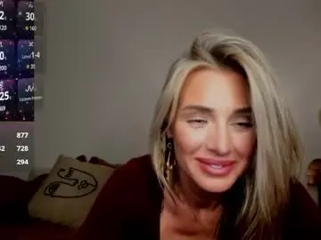 Chaturbate Watch Live Sex Cams of theselina_kyle