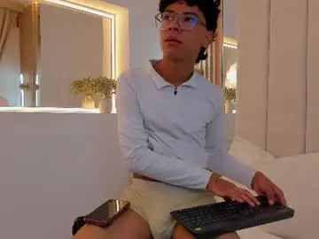 Chaturbate Nude Webcam of adams_bobby