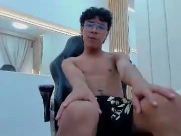 Chaturbate Free Live Porn of adams_bobby