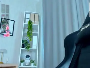 Chaturbate Live Sex of andrea_svel