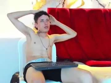 Chaturbate Live Sex Cam of esteban_2102