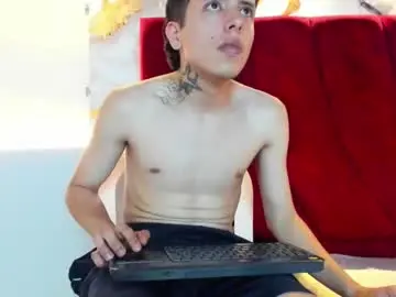 Chaturbate Private Sex Chat of esteban_2102