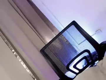 Chaturbate Free Porn Cam of sophia_walker18