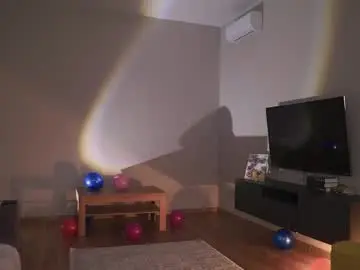 Chaturbate Free Porn Cam of amourdemavie_