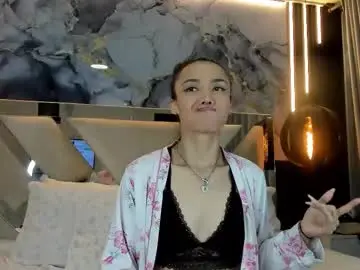 Chaturbate Live Sex of charlottekraviz