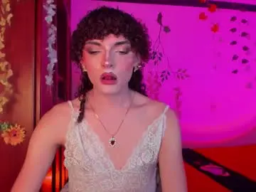 Chaturbate Live Sex Cam of lucianromeo17