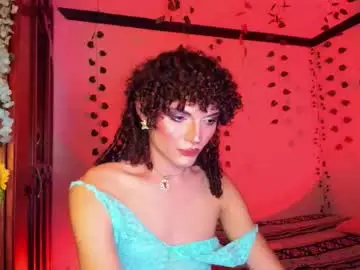 Chaturbate Live Sex Cam of lucianromeo17