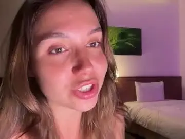 Chaturbate Live Porn of silicia_lu