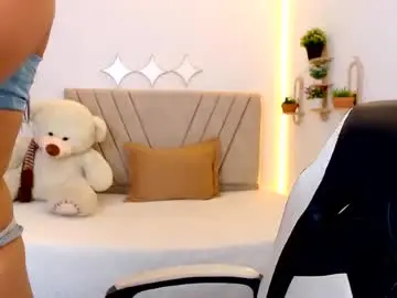 Chaturbate Private Sex Chat of zara_cute18