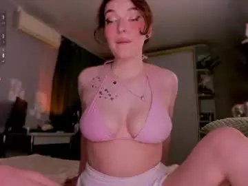 Chaturbate Nude Webcam of diora_vibe