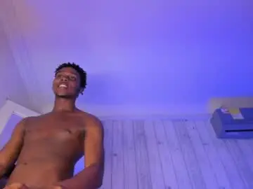 Chaturbate Live Sex Cam of dominicsccott