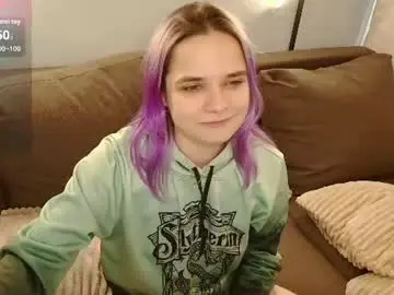 Chaturbate Live Sex Cam of caitlin_crazy