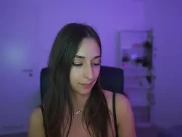 Chaturbate Adult Video Chat of crystalbrunette18