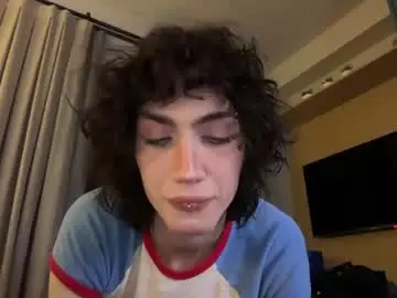 Chaturbate Live Sex Cam of wow_lover