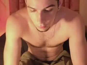 Chaturbate Live Sex Cam of isaacblaze_