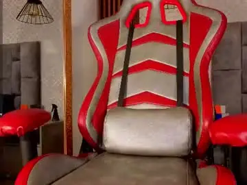 Chaturbate Sex Chat of isaacblaze_