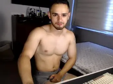 Chaturbate Best live sex cam show of massimo_santino