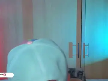 Chaturbate Nude Webcam of orionblaze69_