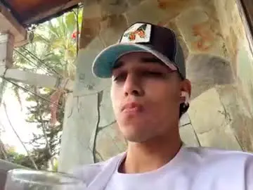 Chaturbate Free Live Porn of orionblaze69_