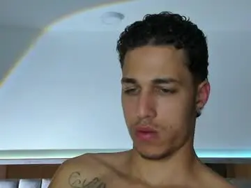 Chaturbate Adult Webcam of orionblaze69_