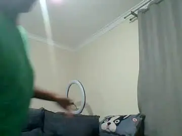 Chaturbate Free Porn Cam of sexxy_thick_ebony