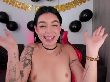 Chaturbate Live Sex of zoee_jackson