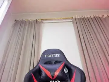 Chaturbate Nude Webcam of aleja_hill