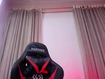 Chaturbate Watch Live Sex Cams of aleja_hill