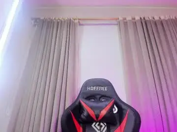 Chaturbate Live Porn of aleja_hill