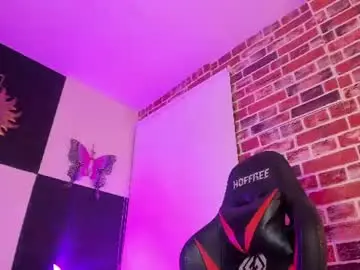 Chaturbate Best live sex cam show of aleja_hill