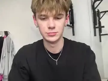 Chaturbate Adult Video Chat of yoursweetyguy
