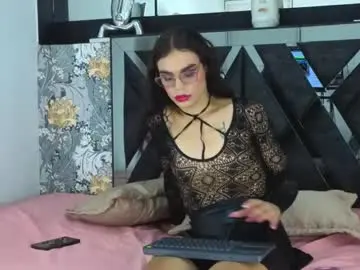 Chaturbate Sex Chat of adrian_camii