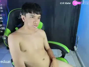 Chaturbate Sex Cam of benji_hoter