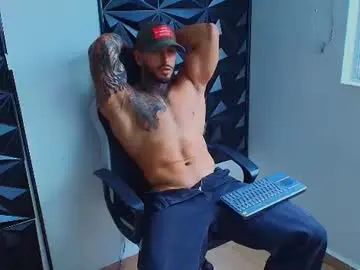 Chaturbate Adult Video Chat of mike_belle