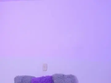 Chaturbate Live Sex Cam of renata_reyes11