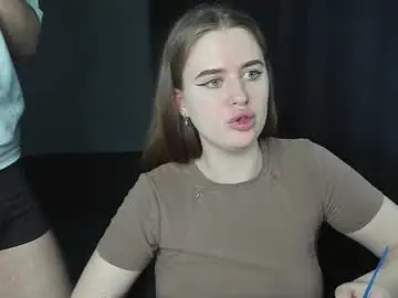 Chaturbate Watch Live Sex Cams of robert_lisa