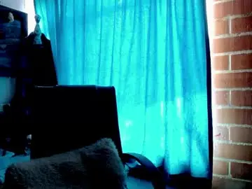 Chaturbate Free Live Porn of laia_hadid