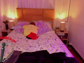 Chaturbate Best live sex cam show of barbi_sky