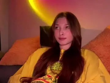 Chaturbate Live Sex Cam of lakiaeskuchen