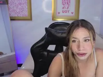 Chaturbate Adult Video Chat of evy_lux_v