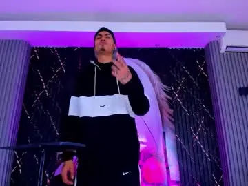 Chaturbate Live Sex Cam of thebigdanni