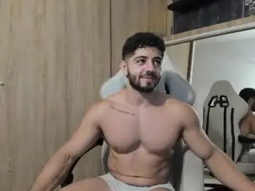 Chaturbate Adult Video Chat of thiago_moretti