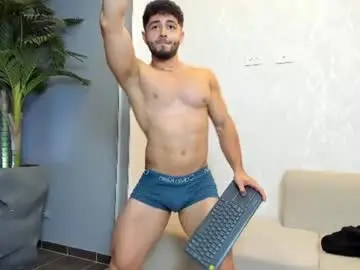 Chaturbate Sex Chat of thiago_moretti