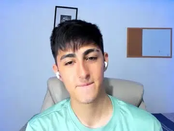 Chaturbate Free Porn Cam of babyted273