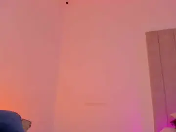 Chaturbate Live Sex Cam of luisah_