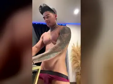 Chaturbate Best live sex cam show of dominiofit