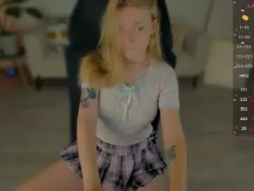 Chaturbate Live Sex Cam of fairy_lele